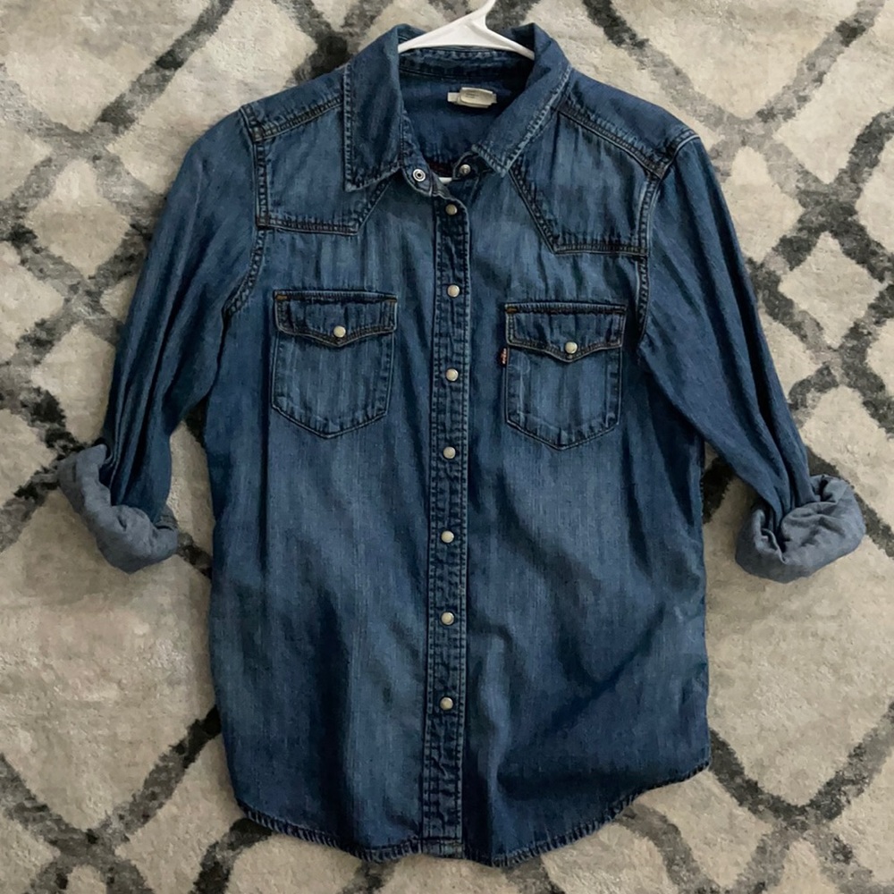Levi’s denim shirt